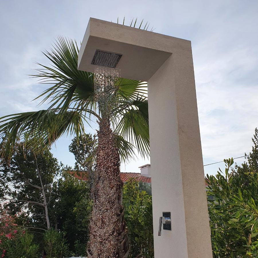 Villa Aquamarine Apartments Novalja Bagian luar foto