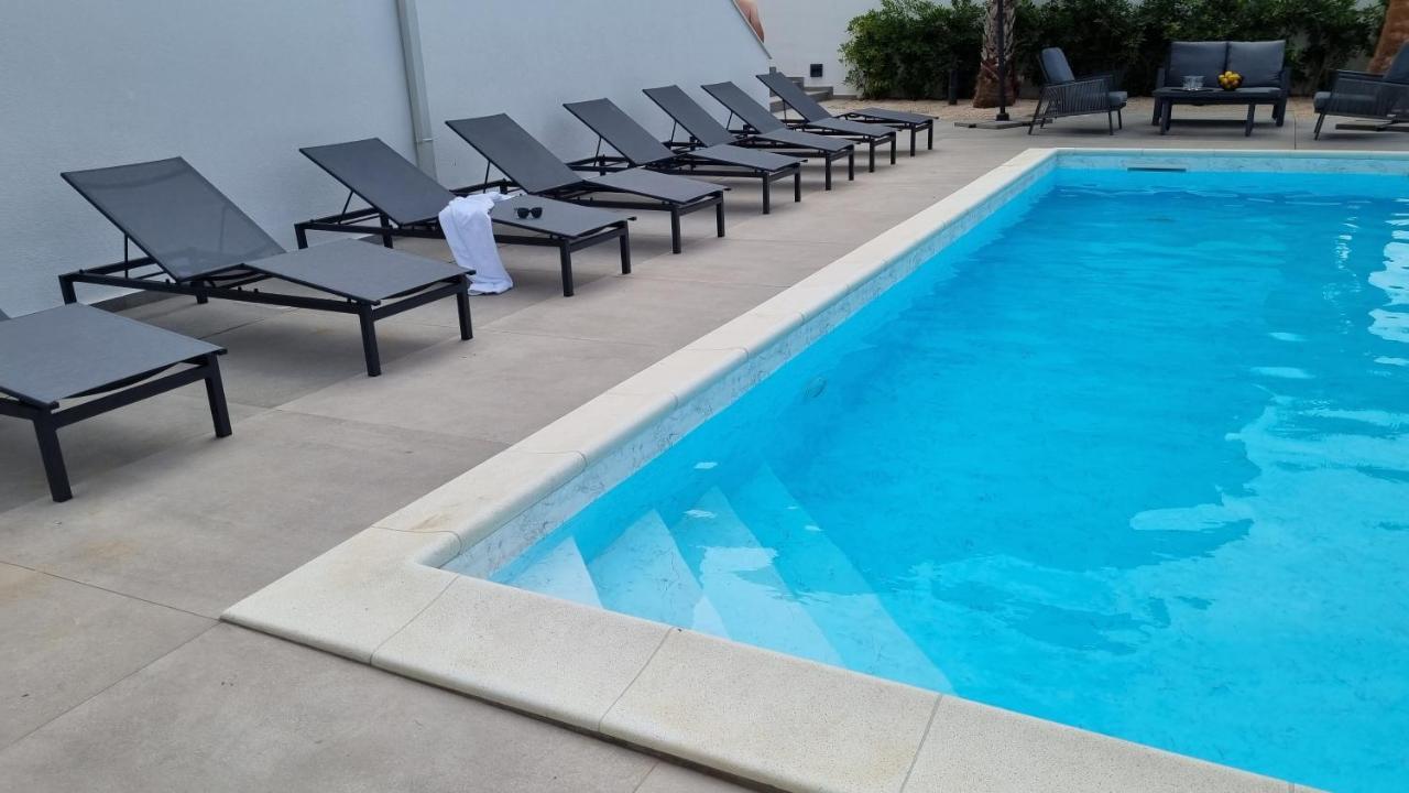 Villa Aquamarine Apartments Novalja Bagian luar foto