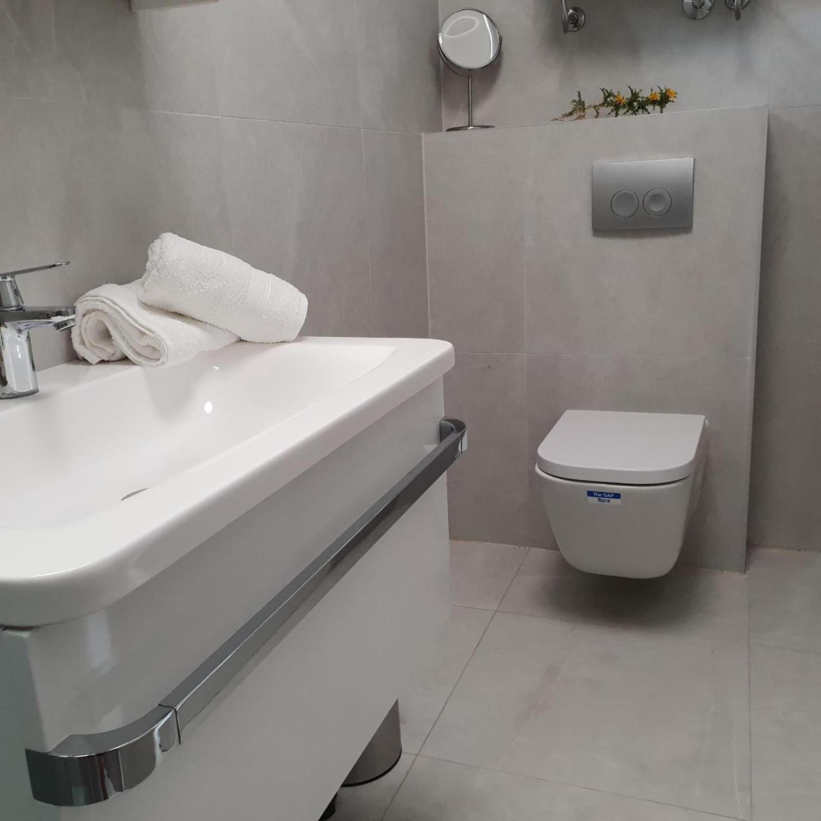 Villa Aquamarine Apartments Novalja Bagian luar foto